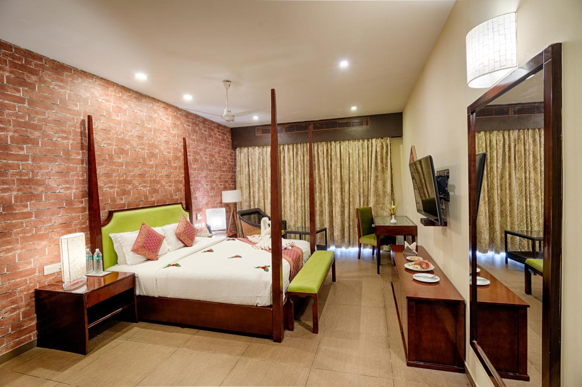 Grand Serenaa Hotel & Resorts, Auroville Ngoại thất bức ảnh