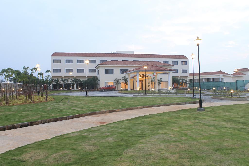 Grand Serenaa Hotel & Resorts, Auroville Ngoại thất bức ảnh