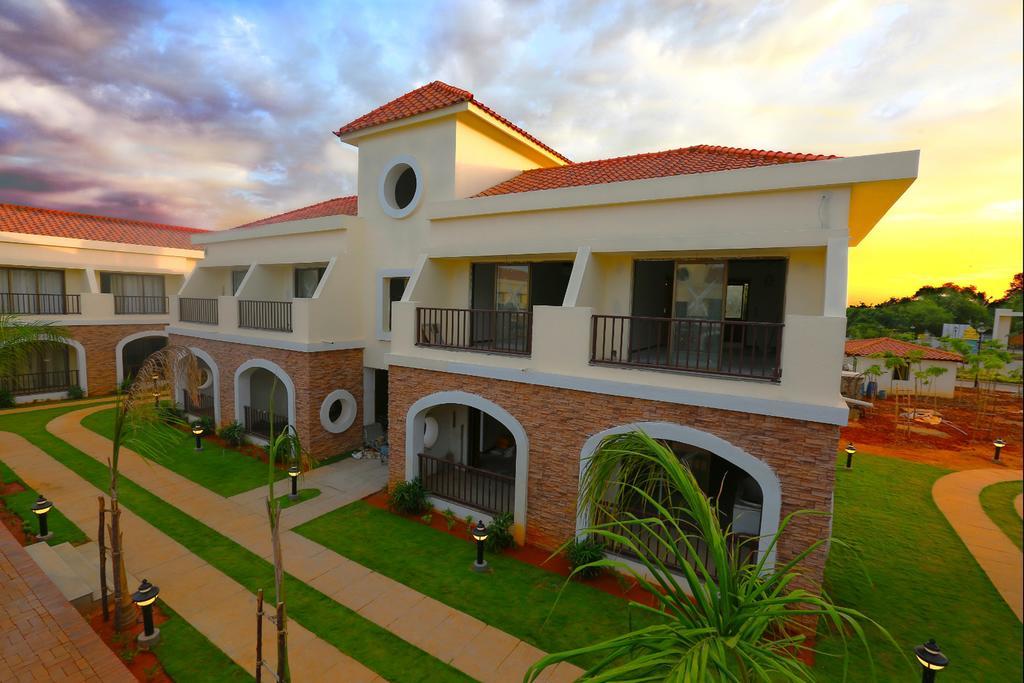 Grand Serenaa Hotel & Resorts, Auroville Ngoại thất bức ảnh