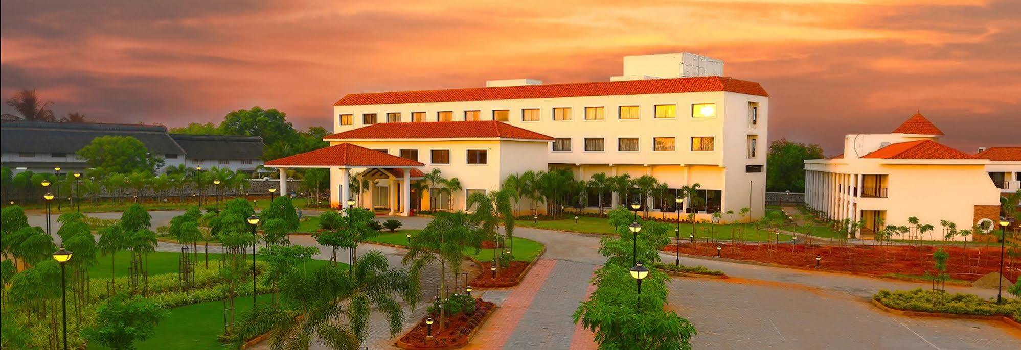 Grand Serenaa Hotel & Resorts, Auroville Ngoại thất bức ảnh